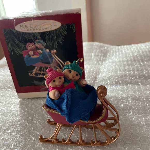 Decorazione per torta con orsetto di peluche